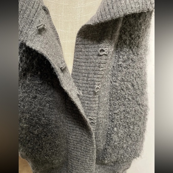 Antropologie Leifsdottir - Gray Alpaca Hook Front Tunic Vest Sz S $229 - Picture 8 of 12